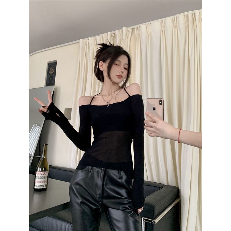 Red Hitam Mesh Jahitan Lengan Panjang T-shirt Wanita Musim Semi Rasa Desain Niche One-Shoulder Seksi Halter Leher Pendek top