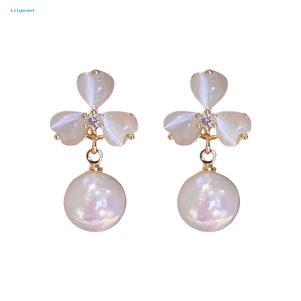 Lilyscent 1pasang Anting Wanita Mulia Fashion Perhiasan Glossy Mutiara Imitasi Opal Bunga Women Earrings Elegan