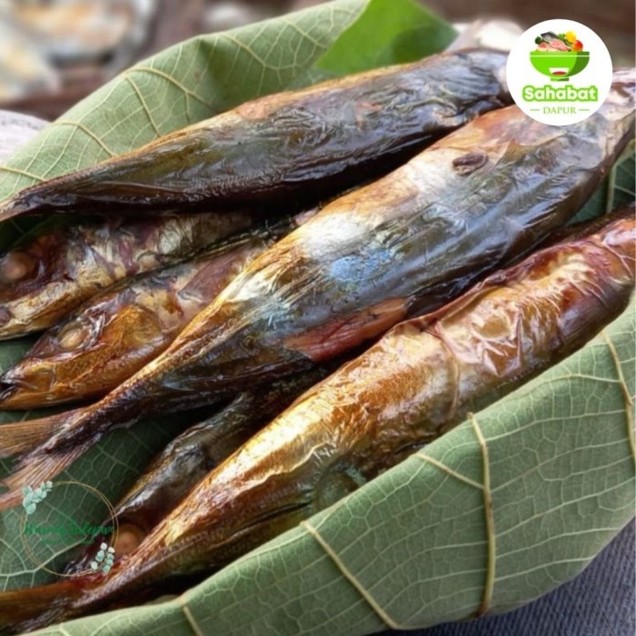 Ikan Asap Layang/Ikan Kembung Asap - Bawangbagus