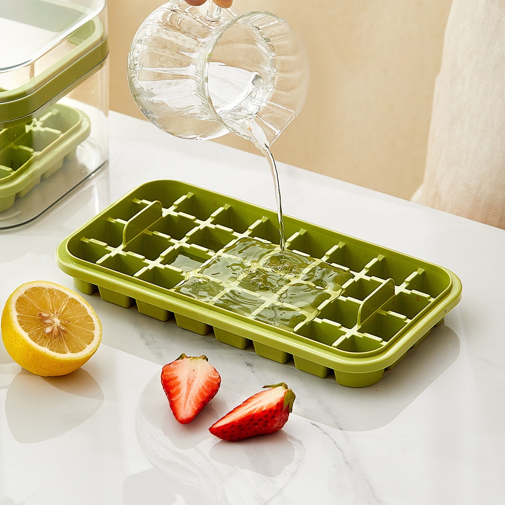 Summer Essential Mini Ice Cube Tray With Box Cetakan Es Silikon Food Grade Tekan Dan Beku Dengan Pembuat Es Batu Silikon