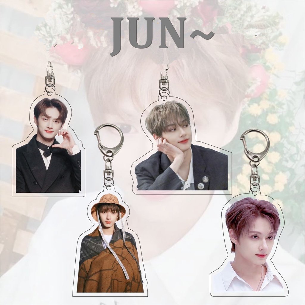 1pc SEVENTEEN Gantungan Kunci Akrilik JUN HOSHI WONWOO WOOZI Key Ring Gantung Atas