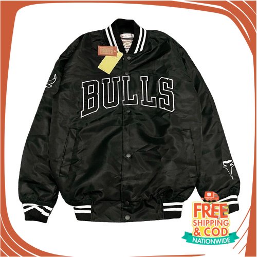 JAKET VINTAGE TRACK SUIT CASUAL/ Bulls Jaket Pria baseball varisity Full Bordir original / jaket vintage varsity / bahan tebal