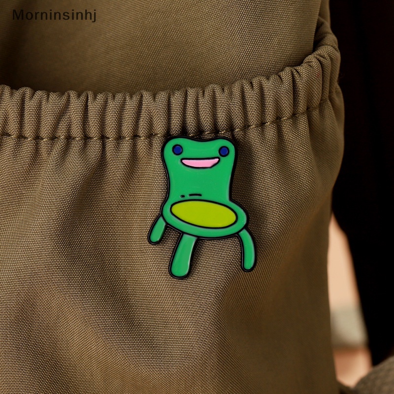 Mornin Kartun Hewan Enamel Pin Custom Lucu Froggy Kursi Bros Kerah Lencana Inspirasi Anime Perhiasan Hadiah Untuk Anak-Anak Teman id