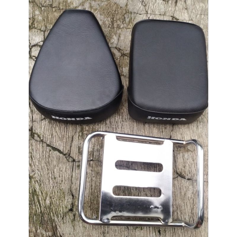 Jok pisah honda c70 warna hitam