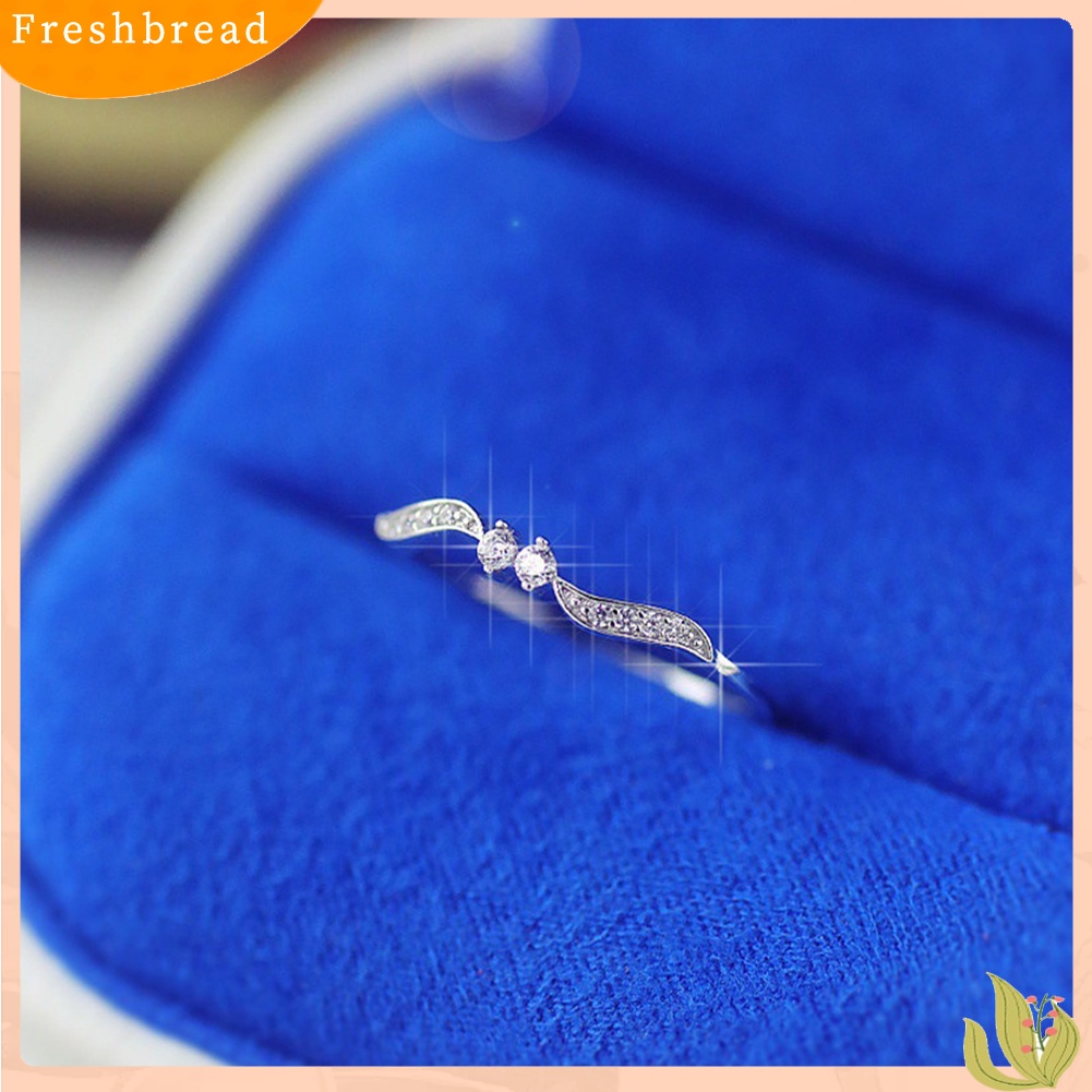 &lt; Freshbread &gt; Wanita Fashion Berlian Imitasi Bertatahkan Daun Jari Cincin Pernikahan Lamaran Perhiasan Hadiah