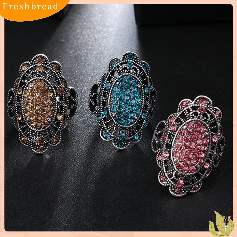 < Freshbread > Perhiasan Pesta Wanita Vintage Bentuk Oval Berongga Berlian Imitasi Jari Cincin Hadiah