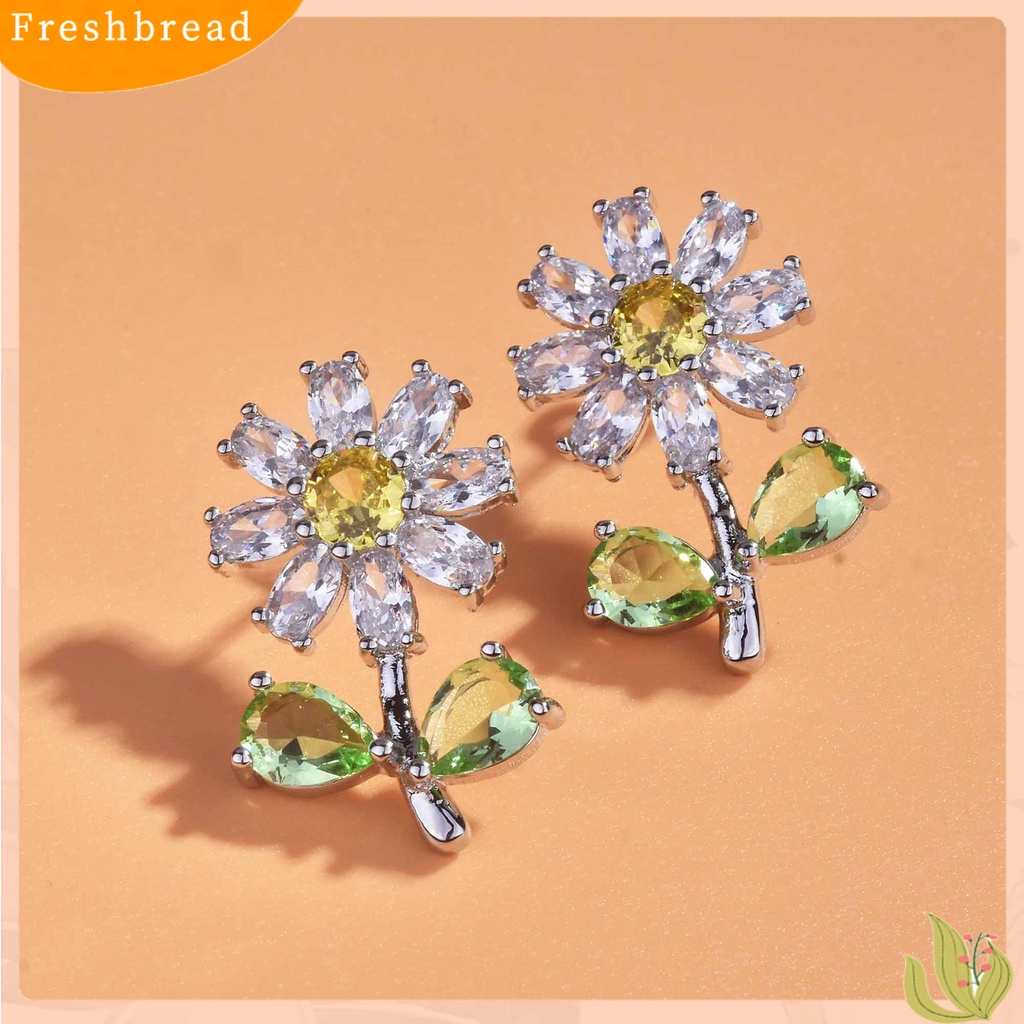 &lt; Freshbread &gt; 1pasang Ear Studs Krisan Kecil Perhiasan Berlian Imitasi Mengkilap Semua Pertandingan Stud Earrings Perhiasan Aksesoris