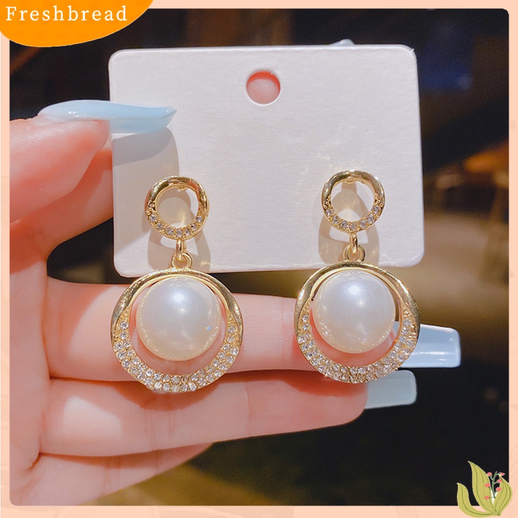 &lt; Freshbread &gt; 1pasang Anting Pejantan Bling Berlian Imitasi Cincin Berongga Elegan Berbentuk Hati Mutiara Imitasi Drop Earrings Aksesoris Perhiasan