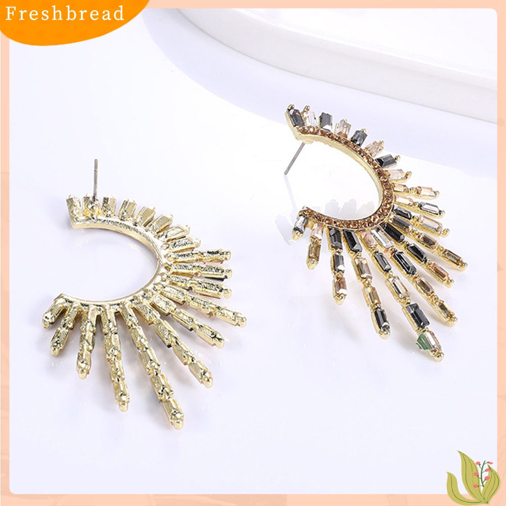 &lt; Freshbread &gt; Wanita Fashion C Bentuk Bunga Matahari Tidak Teratur Berlian Imitasi Stud Earrings Jewelry