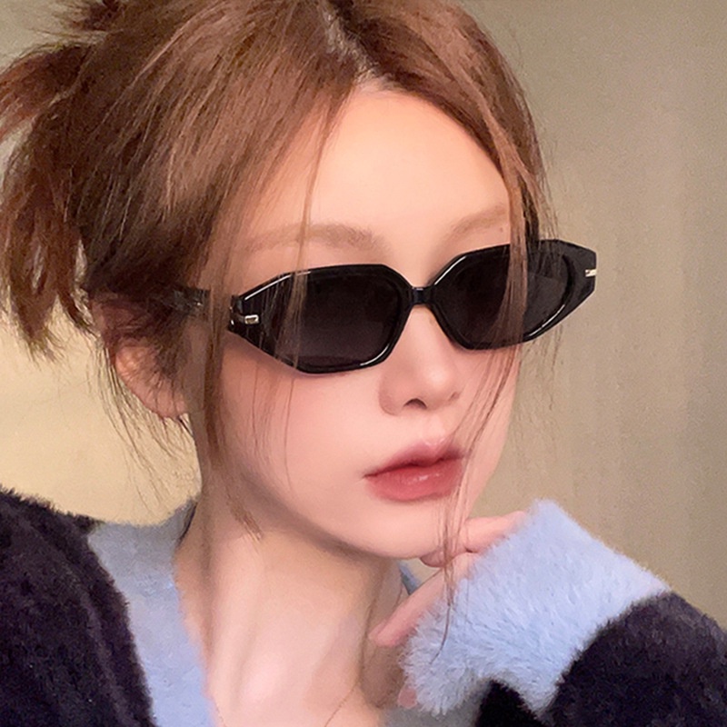 (YUZHU) Kacamata Hitam Poligonal Tidak Teratur Untuk Wanita Mode Baru Tabir Surya Babes Sunglasses