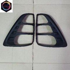 Garnish lampu hitam doff lampu belakang New Rush/Terios 2013-2014. Variasi Mobil
