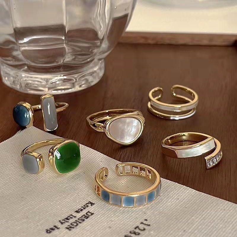 Cincin high-end Korea Dengan Jahitan Terbuka shell Cincin fashion Pasangan Produsen Grosir