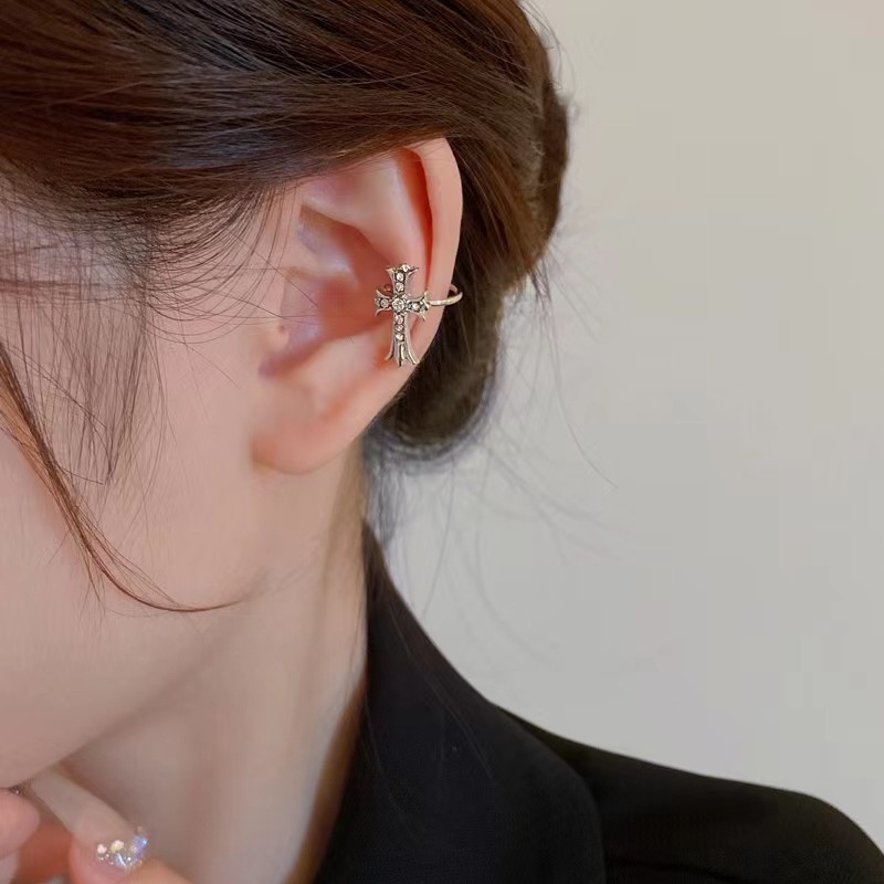 Anting Aksesoris Zirkon Klip Telinga Salib Kepribadian Indah