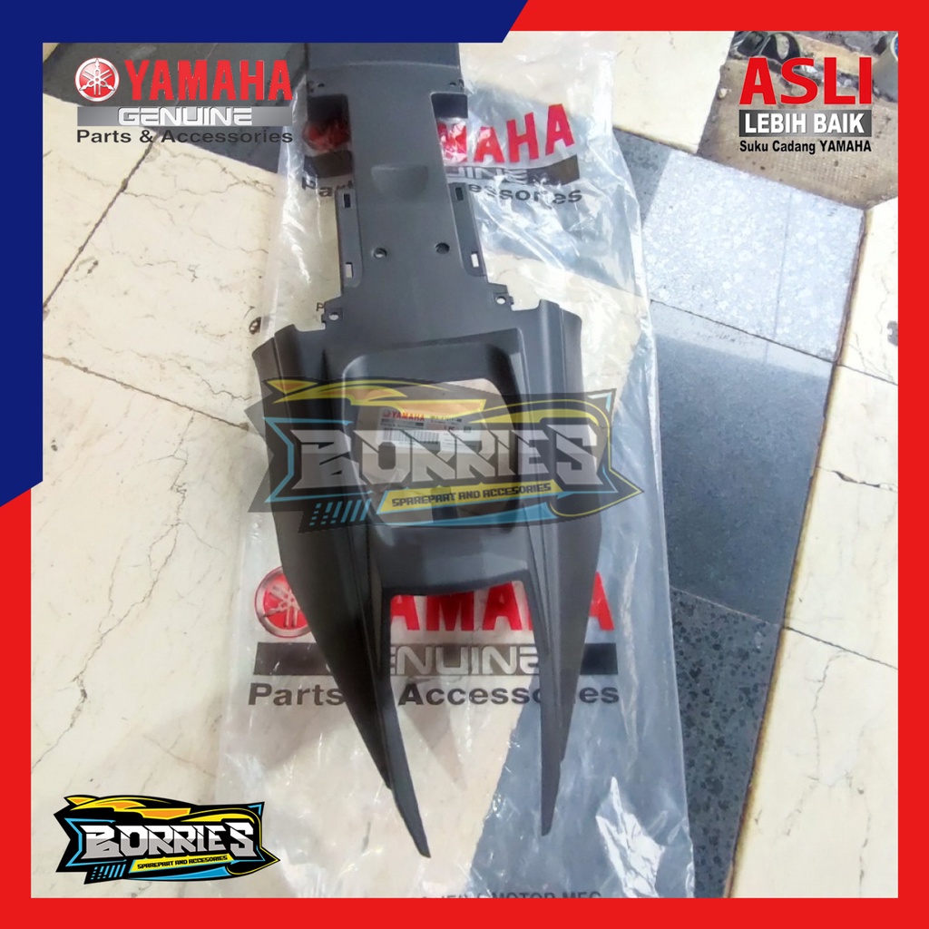 Spakbor belakang tengah kolong yamaha R15 VVA V3 original BK6-F1611-00