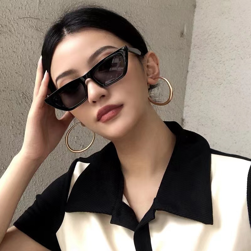 Kacamata Hitam Wanita Korean Fashion Kacamata Gaya Wanita Terbaru CAT EYE UV400 MH.ID