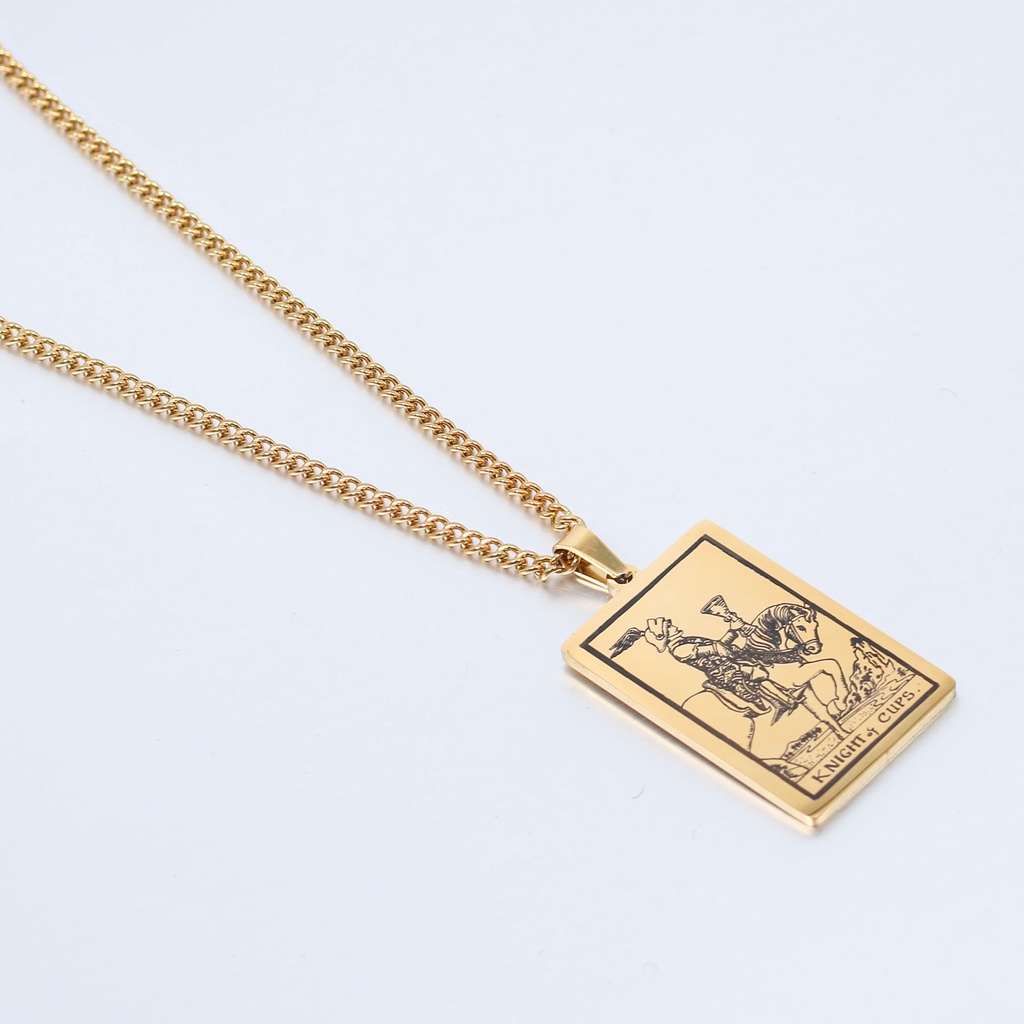 [X C Kalung] Emas &amp; Perak Baru Hip-hop Punk Retro Waite Tarot Knight of The Holy Grail ​​Kalung titanium Steel Liontin Anti Karat Untuk Pria Dan Wanita Hadiah Liburan Permata