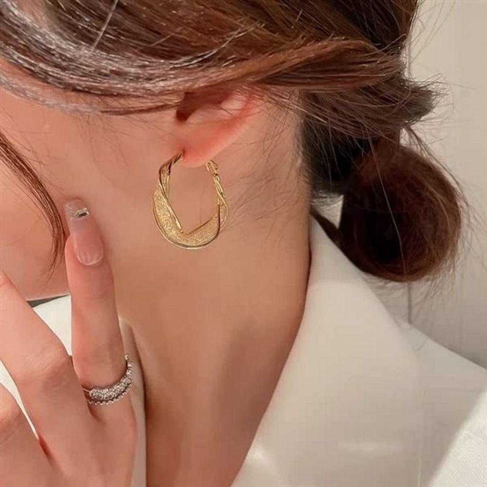 Lily Twist Earrings Perhiasan Pernikahan Perhiasan Fashion Untuk Wanita Gadis Anting Hoop