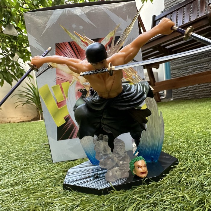 Zoro Action Figure One Piece Figuarts Zero Battle Version