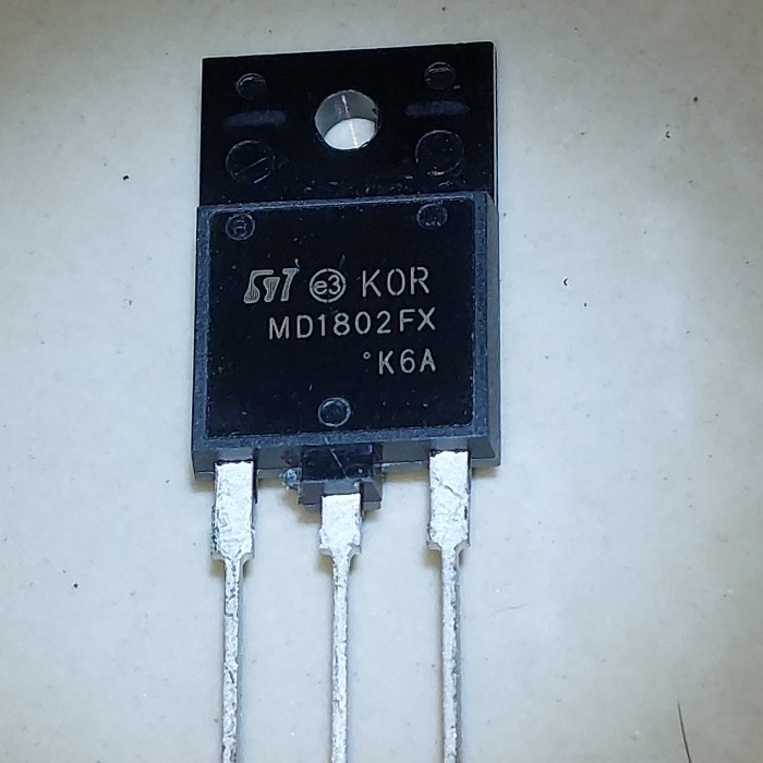 MD1802FX MD1802 MD 1802FX ST KOR Transistor NPN Regulator TV To-3pf