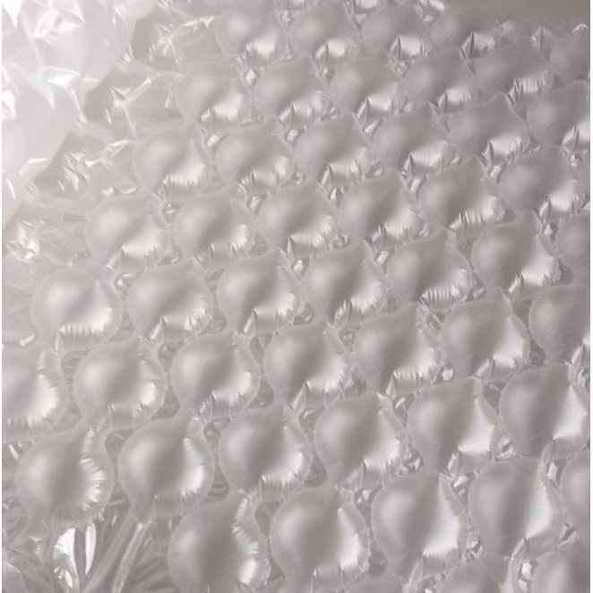 

SURIA MAKASSAR - Air cushion bubble( 25 cm x 35cm per lembar) 1M 4 lembar