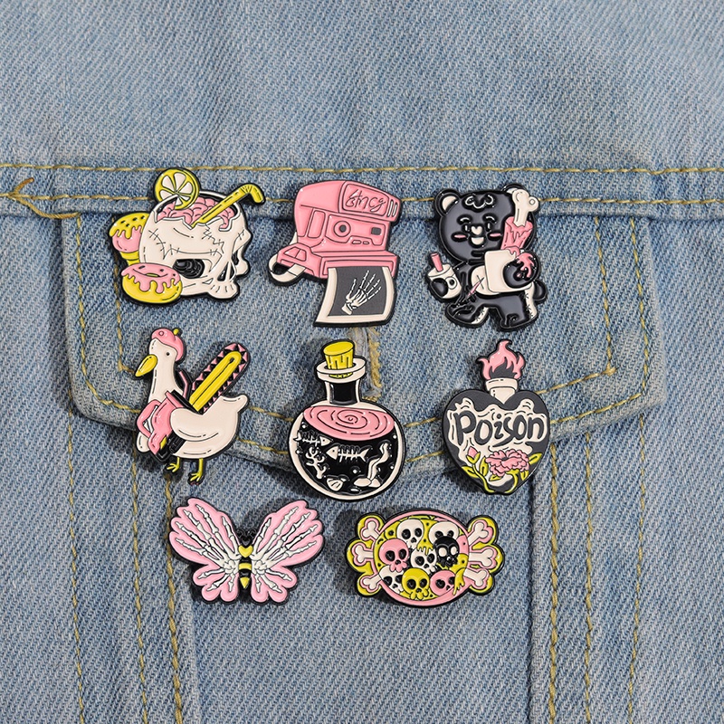 Pink Punk Enamel Pin Penyihir Botol Hantu Tengkorak Bros Lencana Kerah Pin Gothic Perhiasan Hadiah Untuk Teman