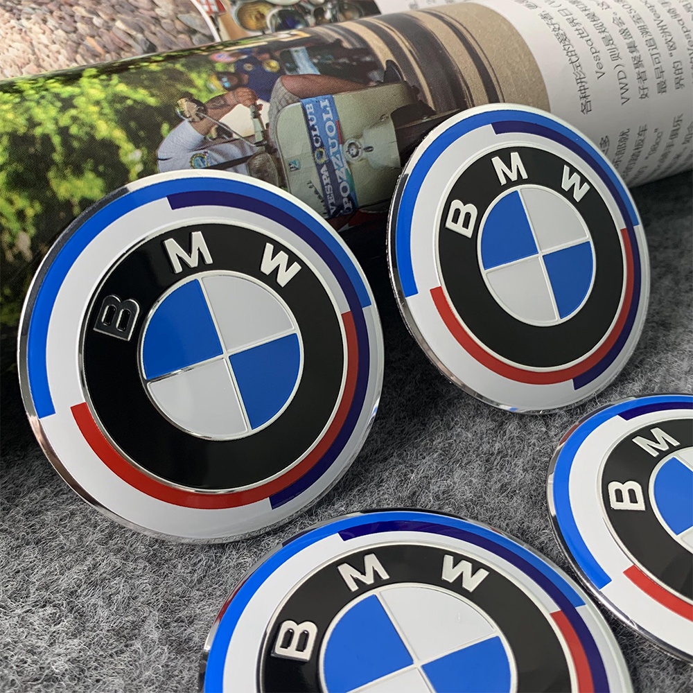 4pcs/set 56mm BMW M 50th Anniversary Logo Ban Mobil Roda Pusat 3D Aluminium Stiker Hub Cap Emblem Badge Decals Mobil Styling Aksesori