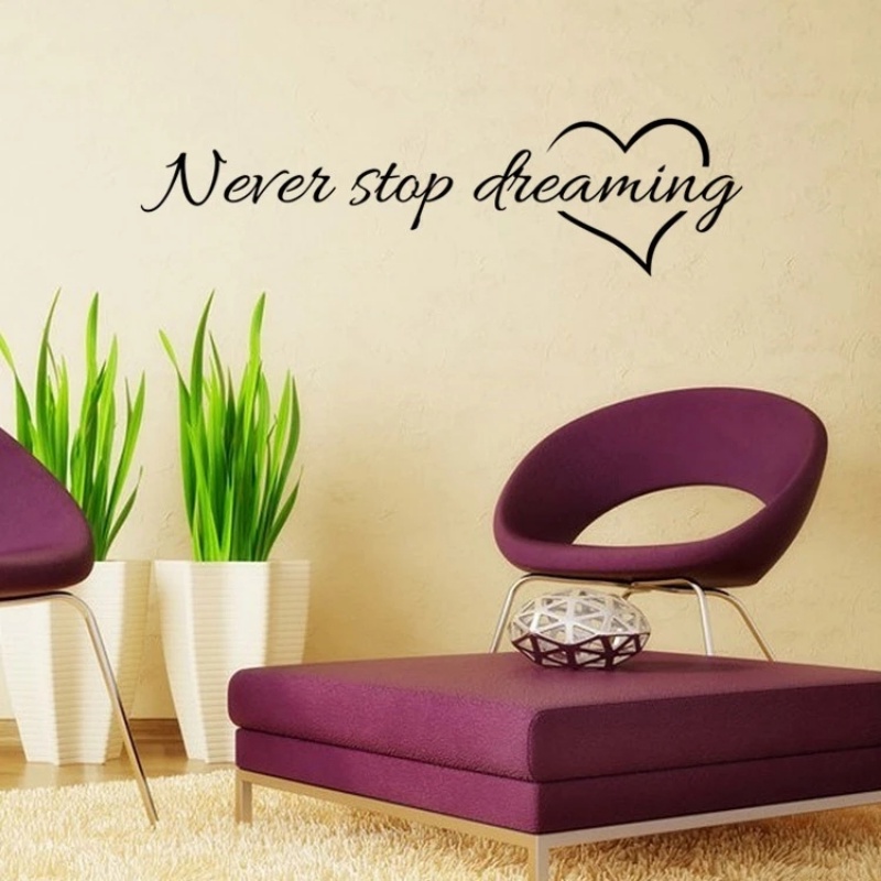 Kreatif Never Stop Dreaming Stiker Dinding Untuk Kamar Tidur Ruang Belajar Dekorasi Rumah Quotes Inspiratif Mural Art DIY PVC Decals