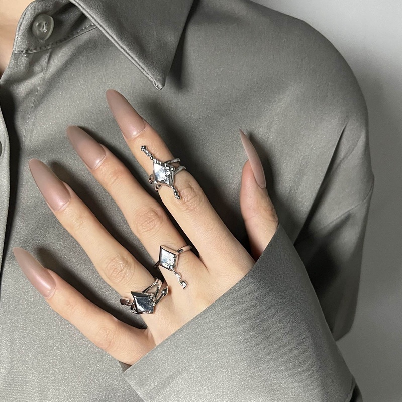 Cincin Bintang Silang Tidak Teratur Desain Baru Multilayer Punk Zirkon Bintang Ekor Terbuka Cincin Untuk Wanita Gothic Geometris Rings