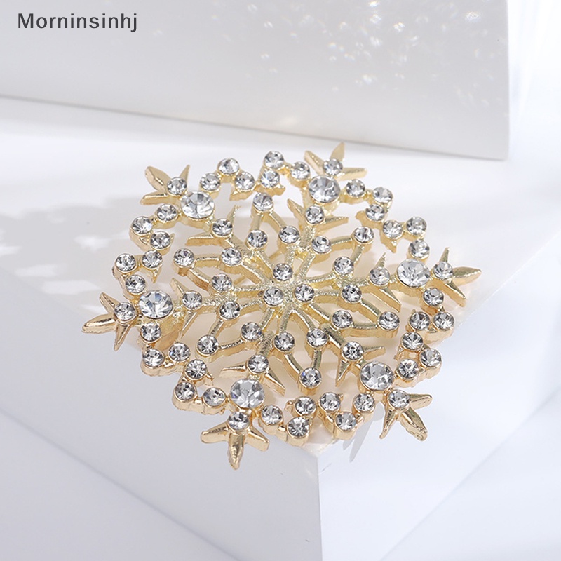 Mornin Beauty Snowflake Bros Untuk Wanita Unisex Natal Tahun Baru Musim Dingin Pesta Brooch Pin Hadiah id