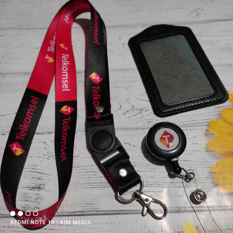 

Lanyard Telkomsel / tali id card Telkomsel Sakti As Simpati