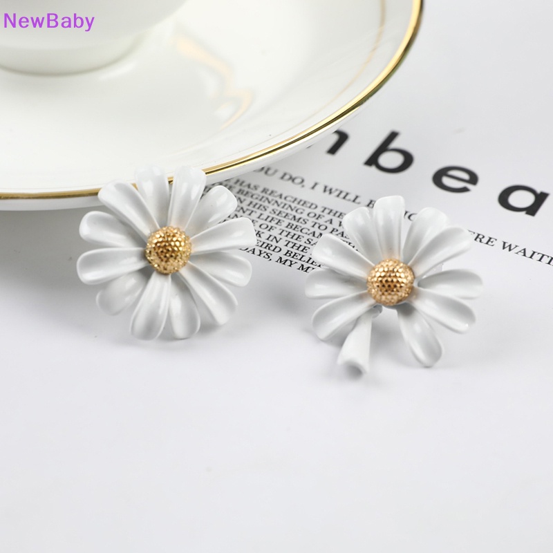 Newbaby Lucu Vintage Bunga Enamel Glaze Stud Anting Wanita Fashion Asimetris Daisy ID