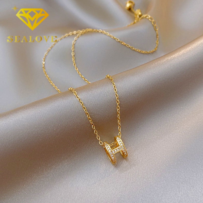 Kalung Titanium Huruf Wanita Anti Karat Berlian Emas 18K Aesthetic Simple Fashion Aksesoris Perhiasan