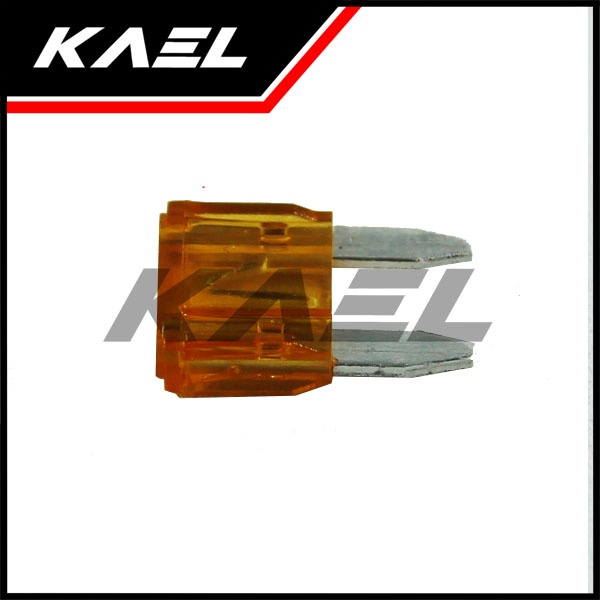 Sekring Tancap Kecil Blade 5 Ampere 5A 5 A Amper Sikring Fuse