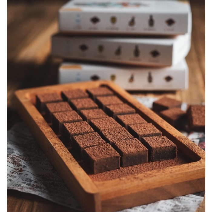 

✨Ready Stok✨ - Small Chocolate The Brown Hare - Rum