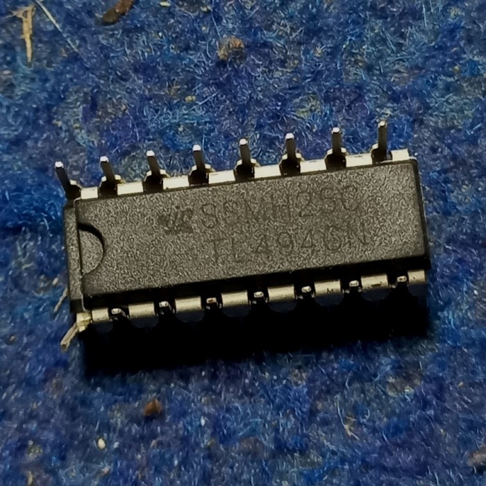 IC TL494 TL 494  TL494CN 494CN NCV494 NCV