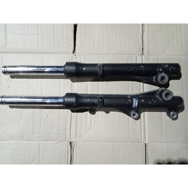shockbreaker depan Vario 125 old original copotan