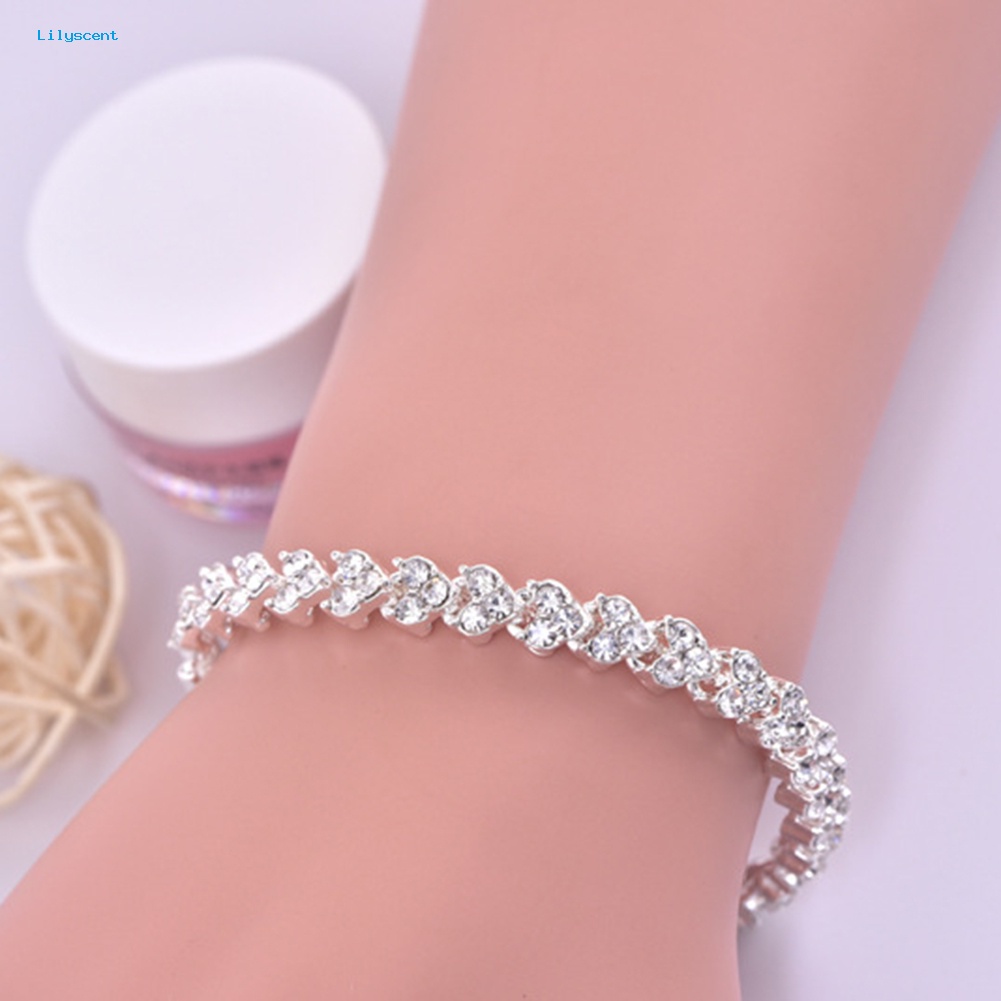 Lilyscent Gelang Wanita Hias Berlian Imitasi Mengkilap Bangle Adjustable Untuk Pesta Anniversary