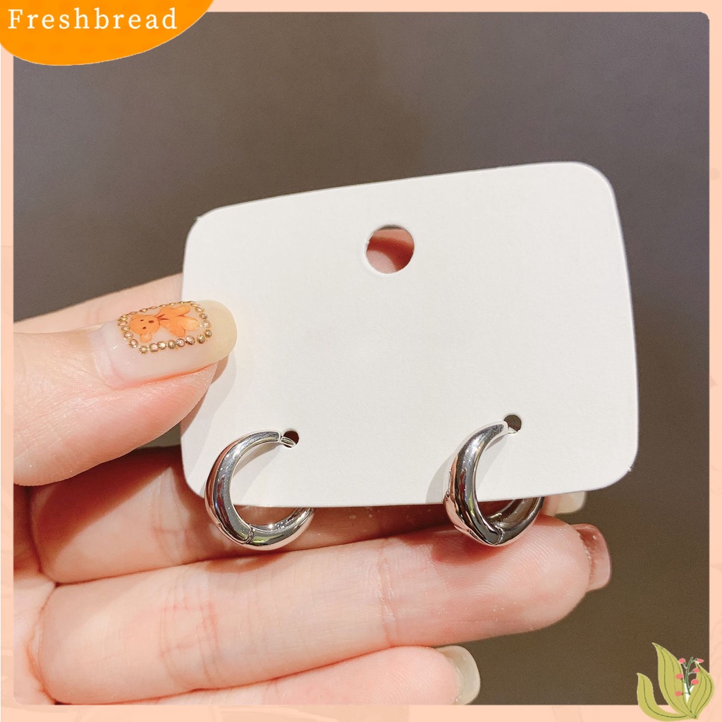 < Freshbread > 1pasang Anting Lingkaran Geometris Tindik Halus Kepribadian Electroplating Telinga Dekorasi Tebal Minimalis Tetesan Air Hoop Earrings Perhiasan Aksesori