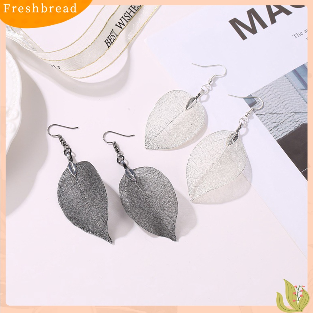 &lt; Freshbread &gt; 1pasang Anting Wanita Stainless Bentuk Daun Hidup Anting Menjuntai Tahan Lama Untuk Pakaian Sehari-Hari