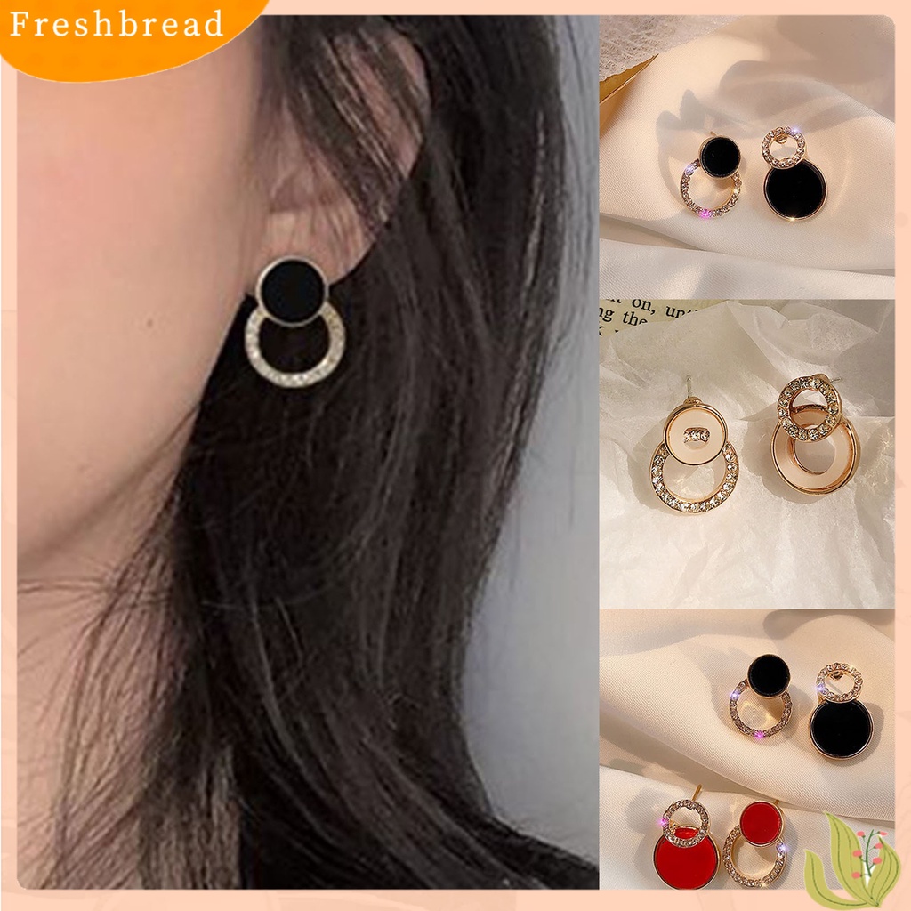 &lt; Freshbread &gt; 1pasang Anting Lady Bulat Berlian Imitasi Asimetris Hollow Out Stud Earrings Untuk Hadiah