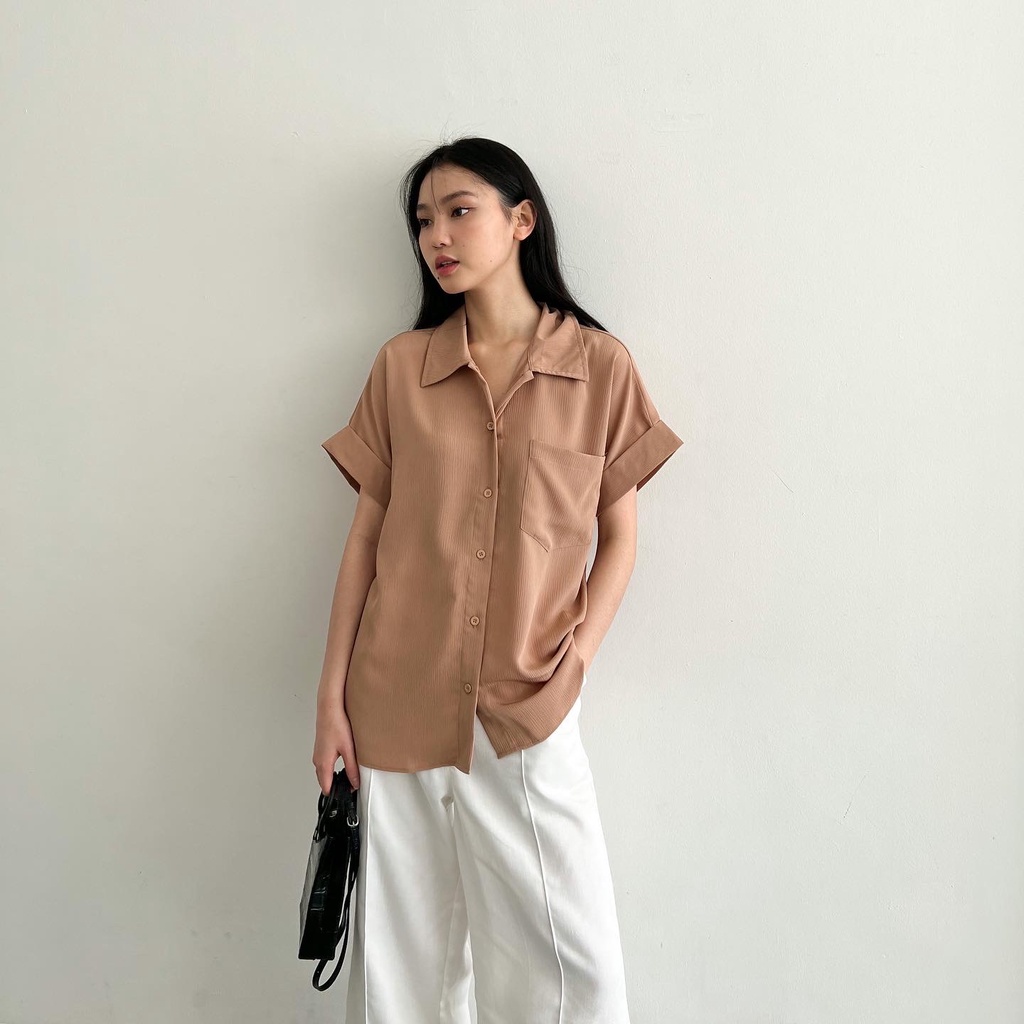 Beige Studio - Abby Shirt / Kemeja Lengan Pendek Wanita