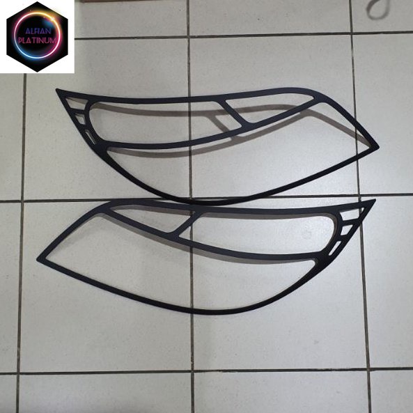 Garnish lampu hitam doff lampu depan Rush/Terios lama 2008-2011 Variasi Mobil