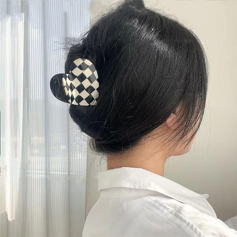 Nickolas1 Cakar Rambut Berbentuk Hati Fashion Hiu Sederhana Klip Hiasan Kepala Kotak-Kotak Asetat Untuk Wanita Women Hair Clips