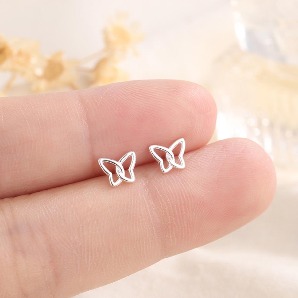 Mxbeauty Anting Kupu-Kupu Berongga Hadiah Ulang Tahun Little Fresh Senior Sense Anti-Alergi Cahaya Mewah Elemen Hewan Anting Gaya Korea