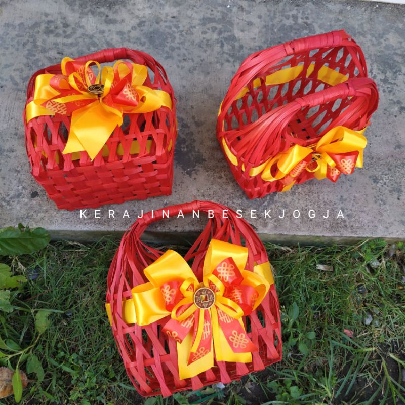 

(CNY 2023) TAS SNACK WARNA MERAH PITA/tas hampers/hamper kue/kue kering/ cny jogja/bingkisan/parsel kue