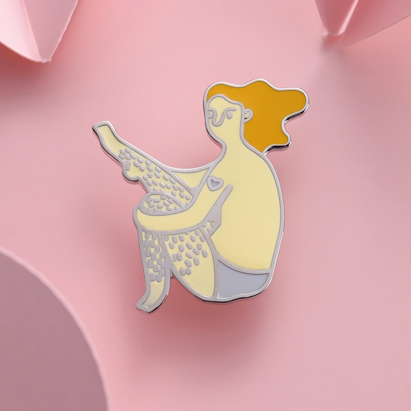 Kreatif Kartun Jahe Gadis Enamel Pin Bros Fuzzy Kaki Bros Kerah Lencana Lucu Perhiasan Hadiah Untuk Teman