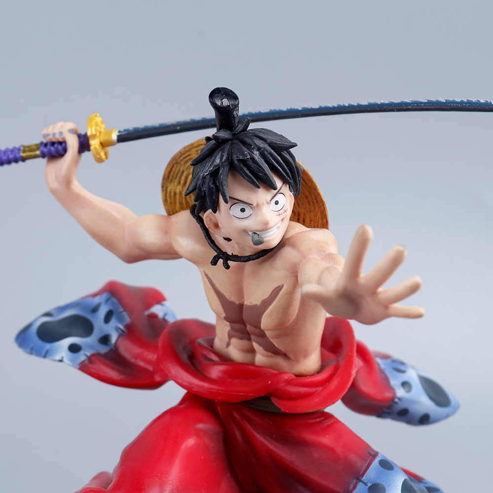 Luffy Swinging Swordman with straw hat Action Figure 18 cm