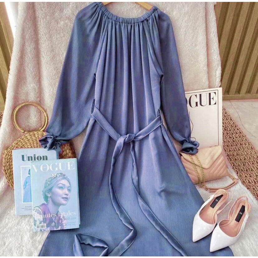 Floren Dress Shimmer Silk: Gaun Glamor dengan Sentuhan Elegan