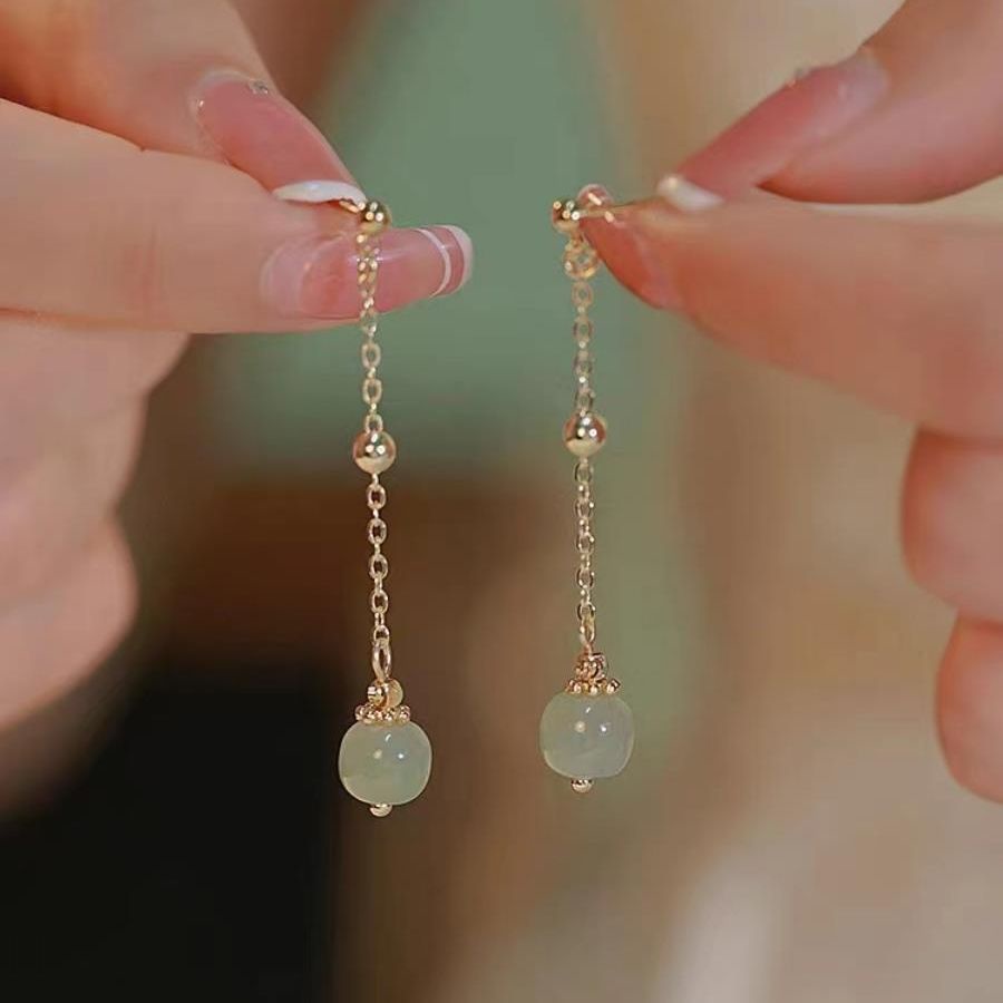 Anting Panjang Giok Medali Rumbai Ringan Mewah Anting Canggih Cina Baru2023Baru