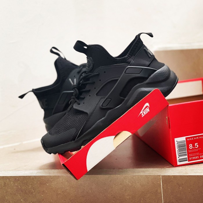 Sepatu Pria Nike Air Huarache Full Black Original BNIB - 40